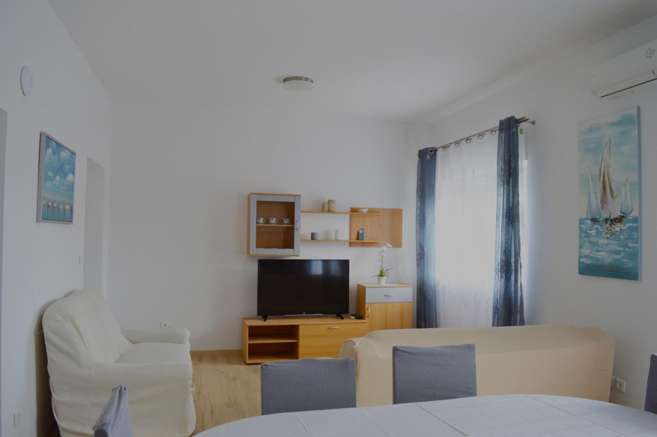 Apartments Vinka Подстрана Экстерьер фото