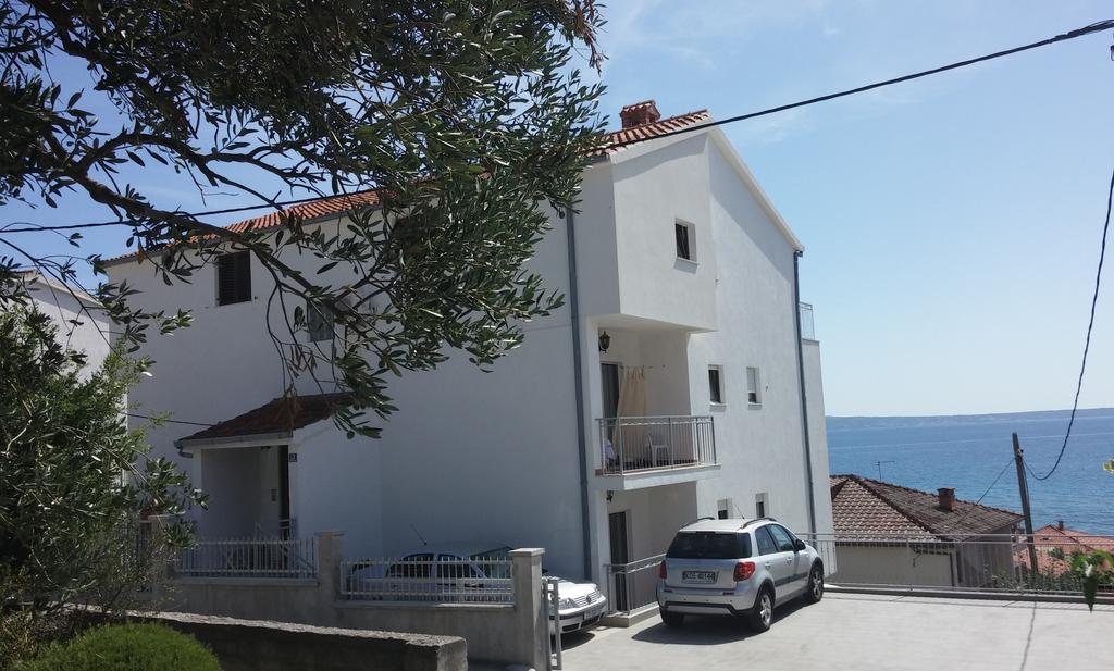 Apartments Vinka Подстрана Экстерьер фото