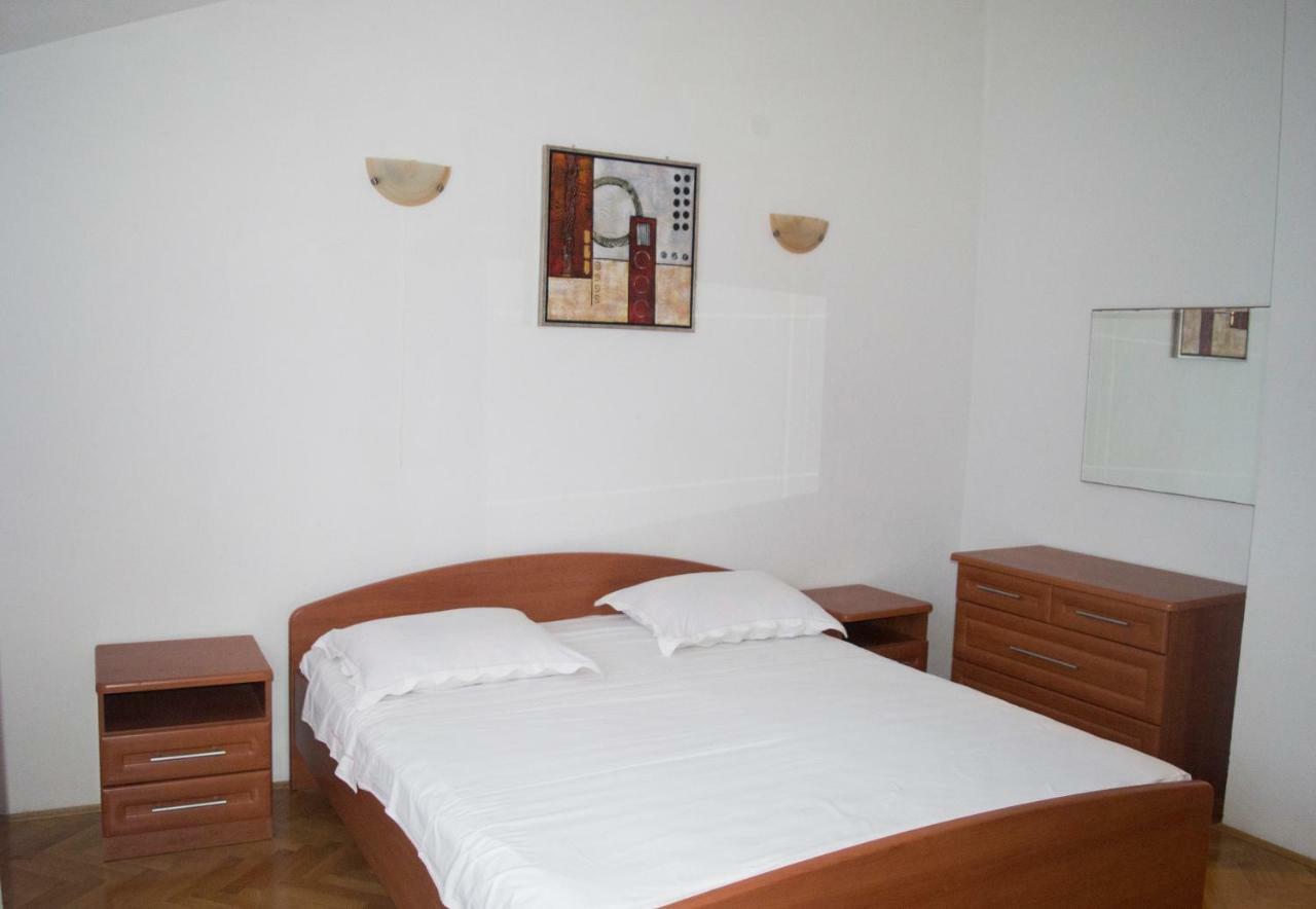 Apartments Vinka Подстрана Экстерьер фото